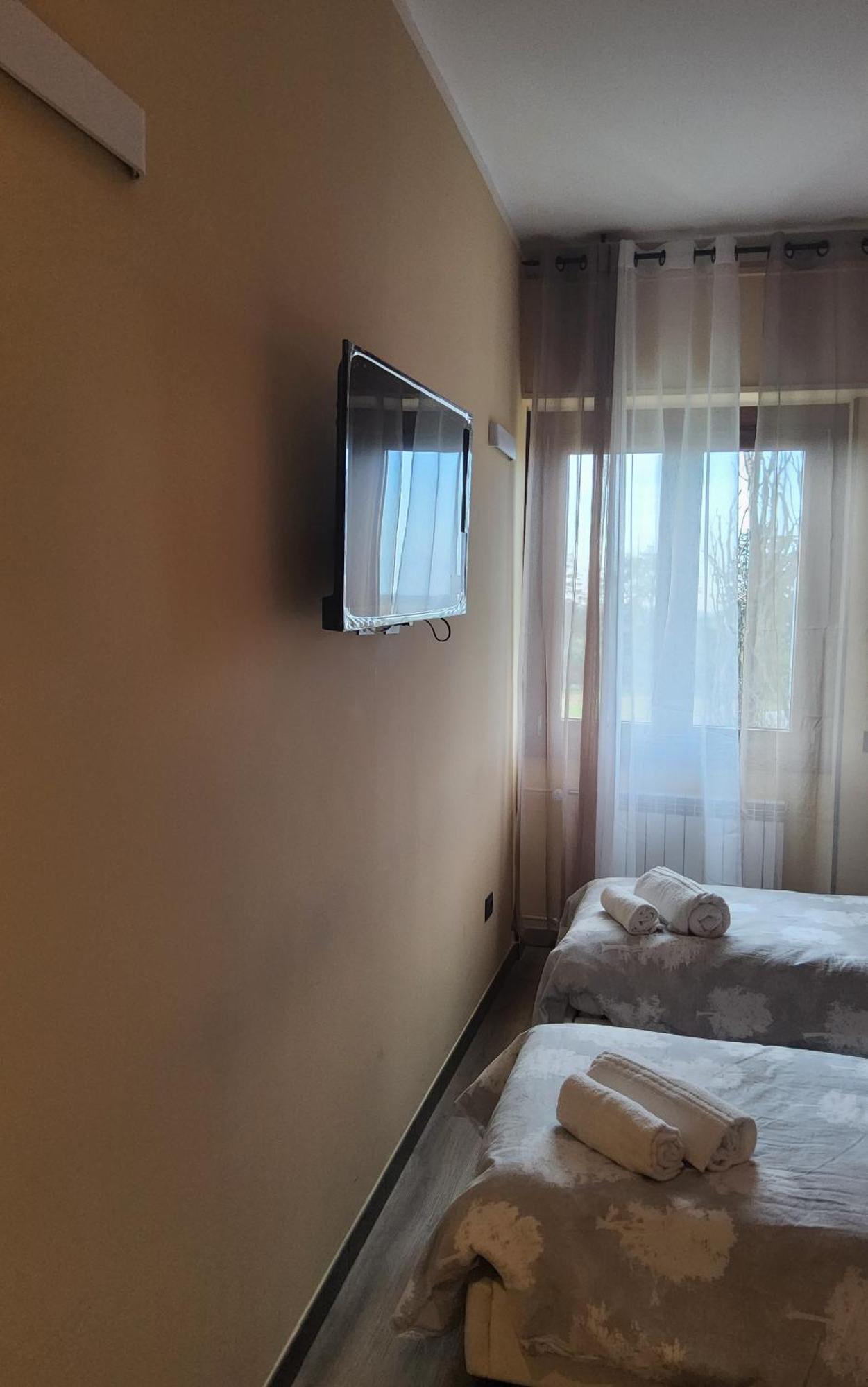 Hotel Bijoux Pozzolo Formigaro Quarto foto